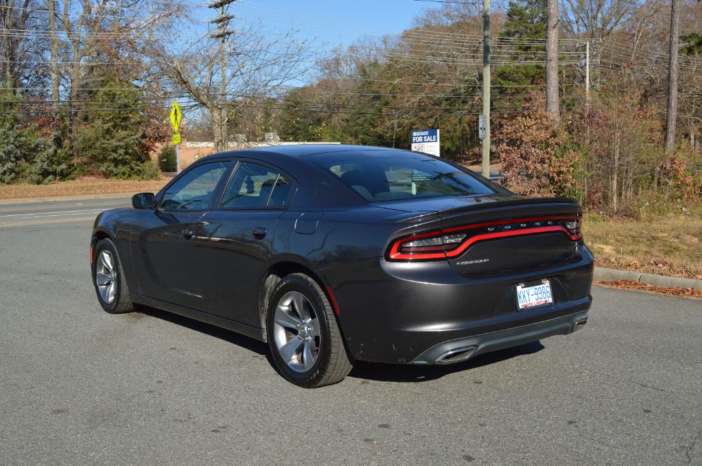 2015 Dodge Charger SE - Photo 7